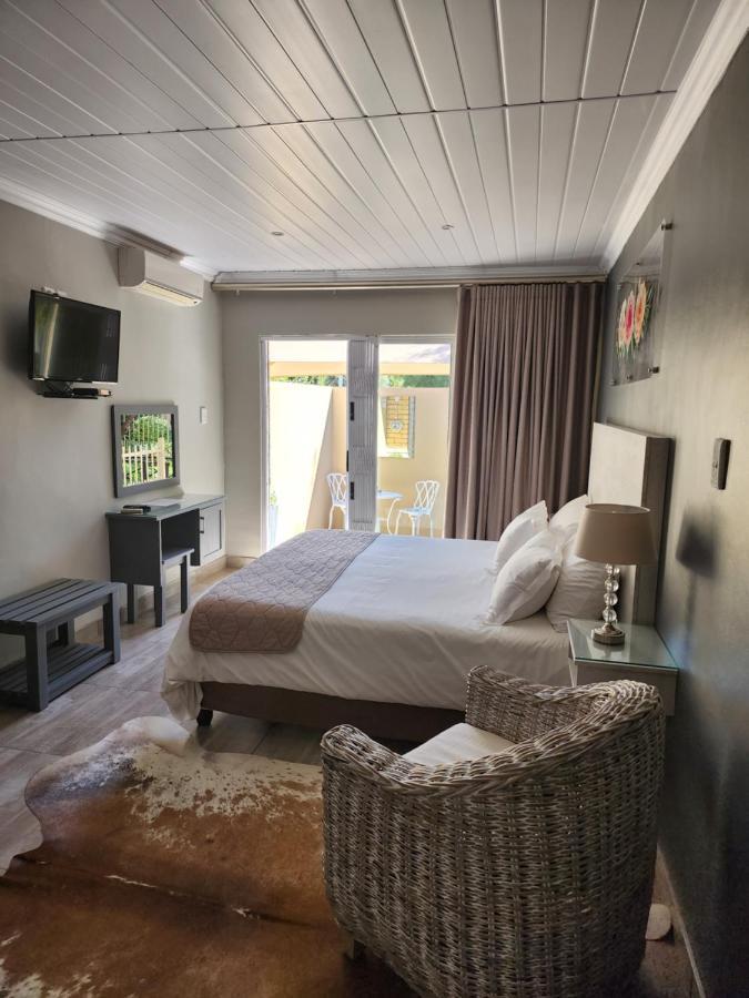 Schnehage Self Catering Apartment Bloemfontein Exterior photo